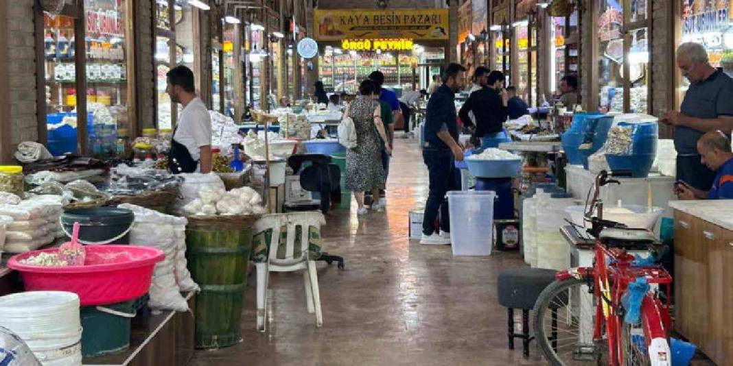 Yüksek dağlardan toplanıyor, zahmetle işleniyor! Sadece Van’da değil tüm Türkiye’de tüketiliyor: Artık tezgahta! 3